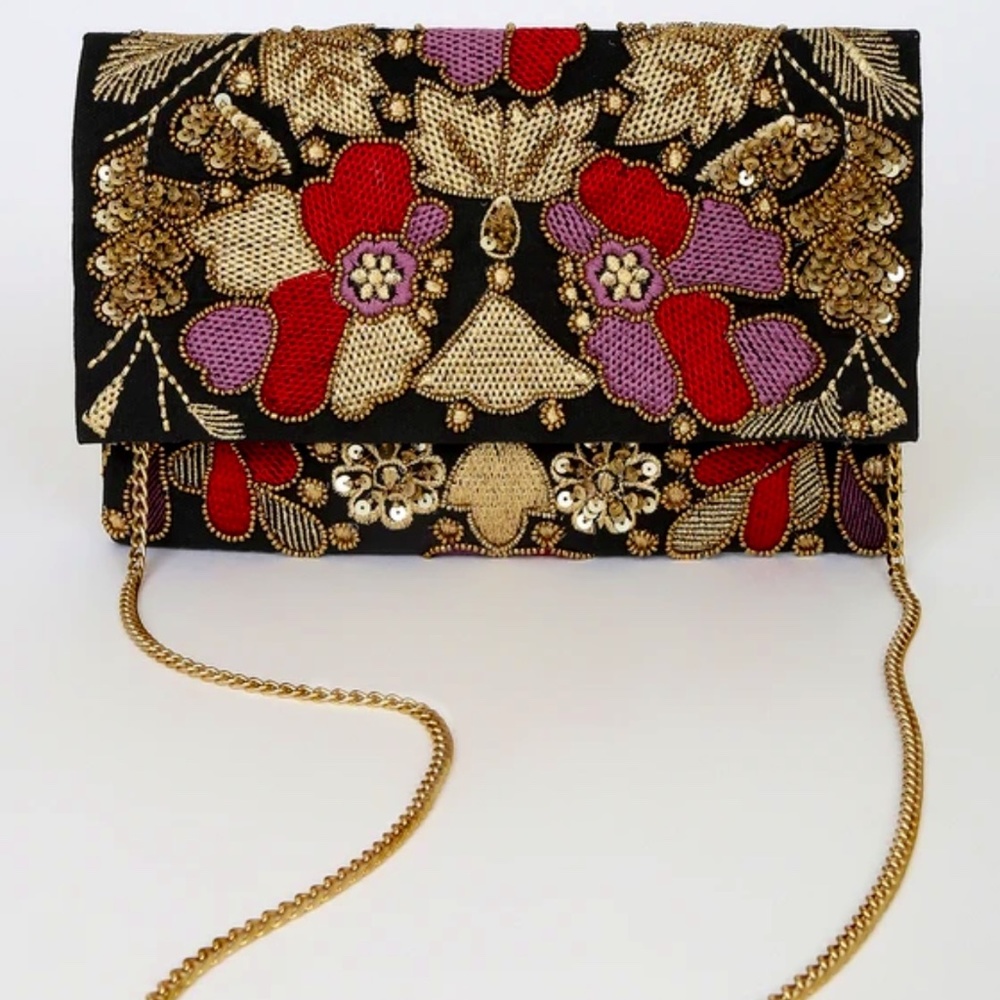 Lulus Dramatic Details Black Multi Embroidered Clutch
